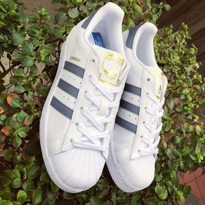 Adidas Superstar